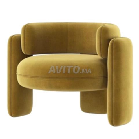 Chaises Design Modernes – Bois & Tissu