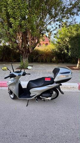 Honda SH 125 - 2