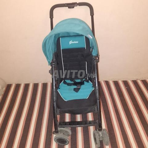 Poussette pour bébé à vendre