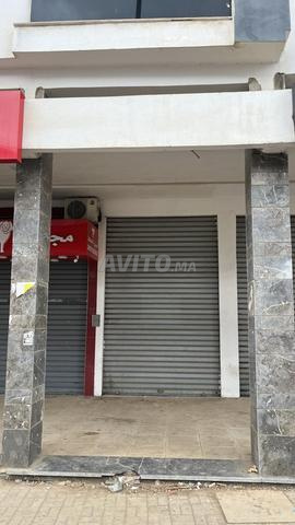 Magasin à vendre avec deux façades