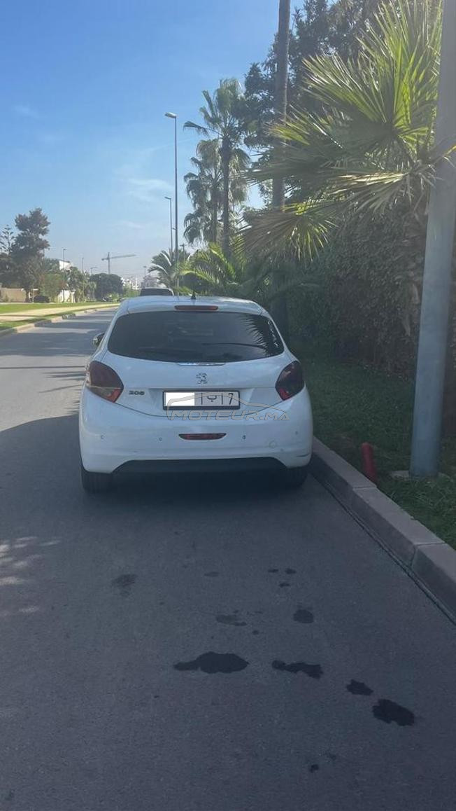 Peugeot 208 Diesel Manuelle 2017 à Casablanca