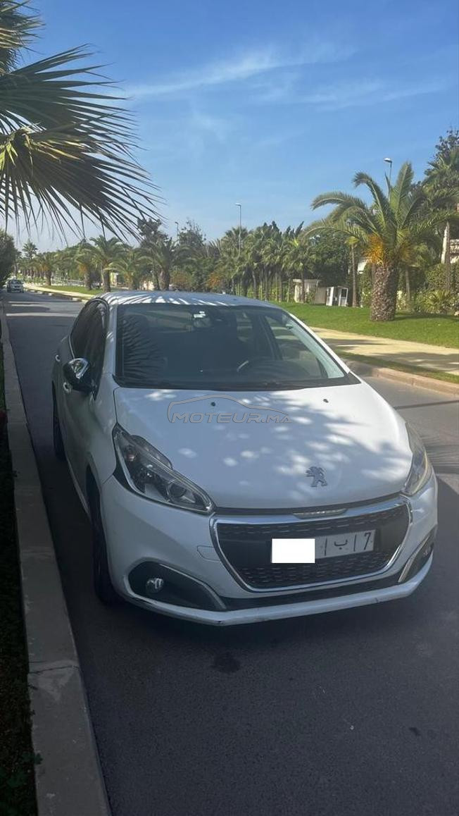 Peugeot 208 Diesel Manuelle 2017 à Casablanca