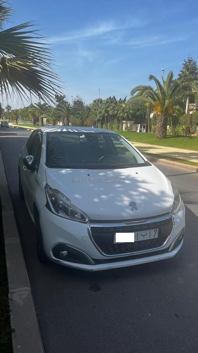 Peugeot 208 Diesel Manuelle 2017 à Casablanca
