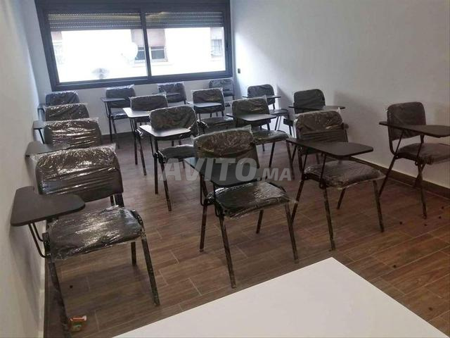 Chaise avec tablette écritoire pour les classes - 2