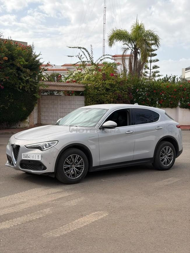 Alfa Roméo stelvio modèle 2021