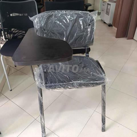 Chaise d'isolement avec urinal - 2