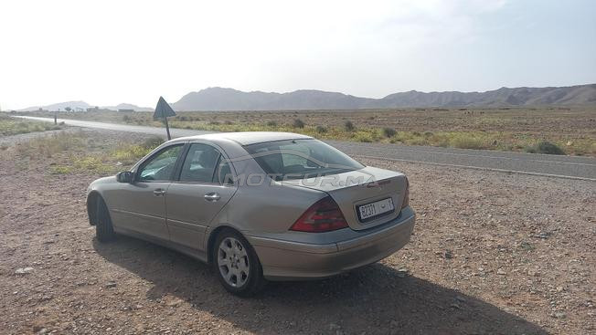  Mercedes classe c w203 للبيع 