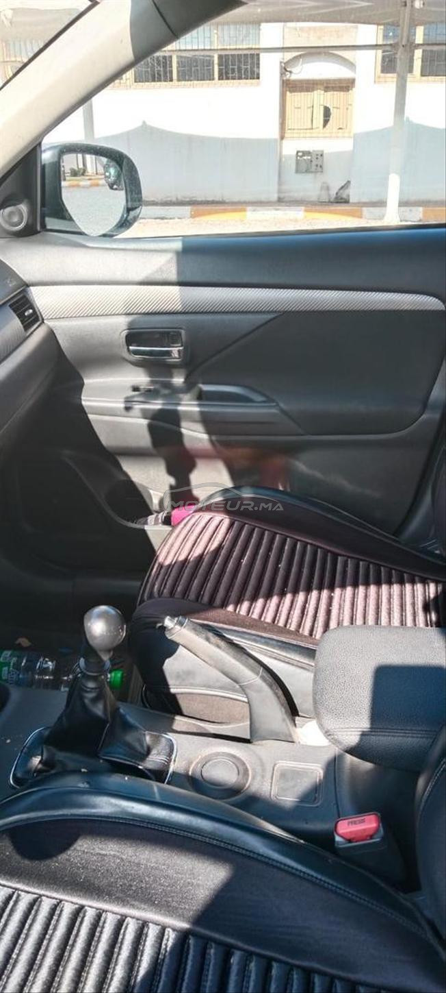 Mitsubishi Outlander Diesel Manuelle 2015 à Rabat
