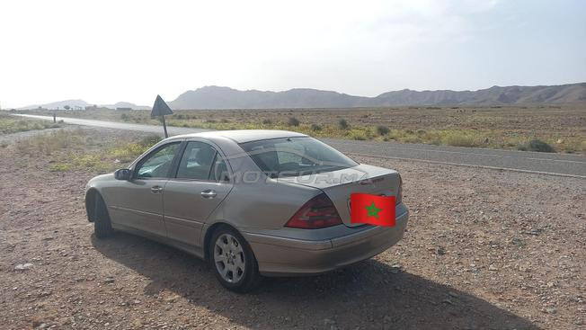 Mercedes classe c w203 للبيع 