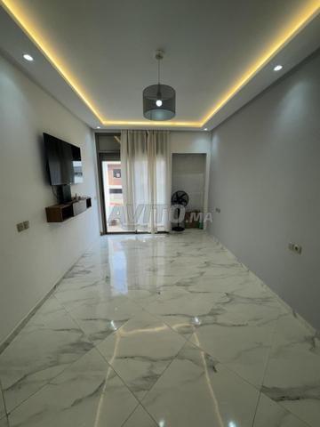 Nouvel appartement à vendre dans une maison à deux étages seulement