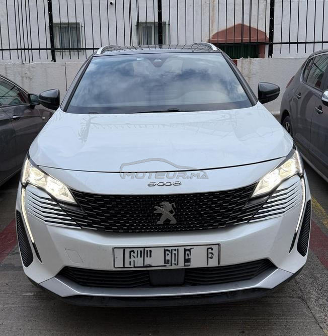 GT LINE Peugeot 5008 très bon état 
