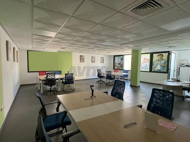 Plateau de bureaux à louer 144 m² - 2