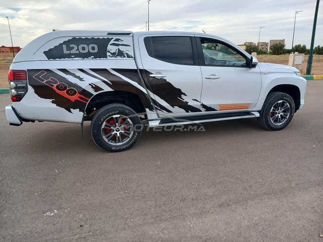 pick-up l200 double cabine
