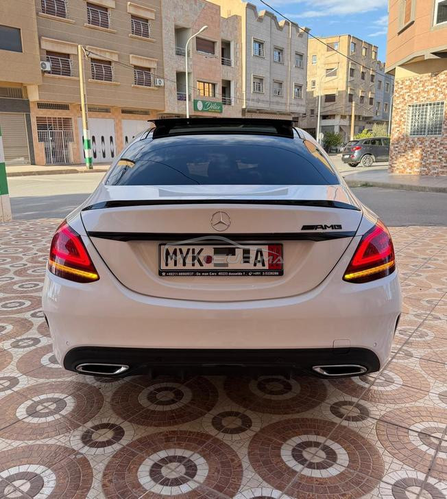 Merceses-Benze C220d AMG Black