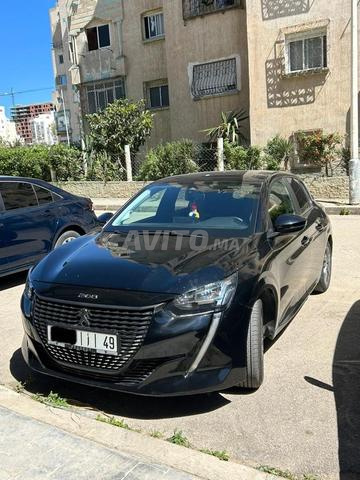 Peugeot 208 - 2