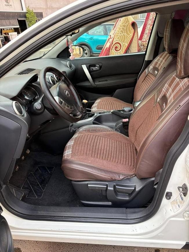 NISSAN QASHQAI MODÈLE 2012 li chari