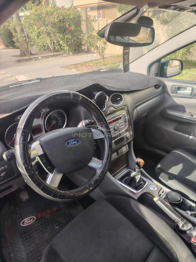 Ford Focus Ghia de 2009, tout option.