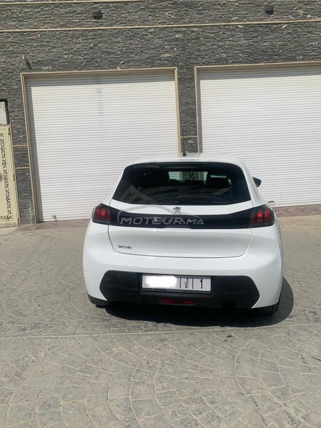 Peugeot 208 Diesel Automatique 2023 à Tanger