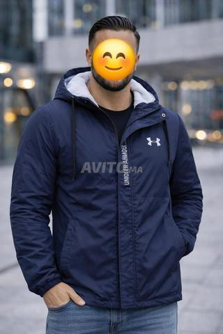 جاكيت رياضي جديد من ماركة Under Armour - 2