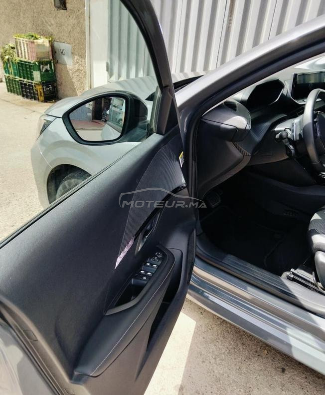 Peugeot 208 Hybride Automatique 2025 à Agadir