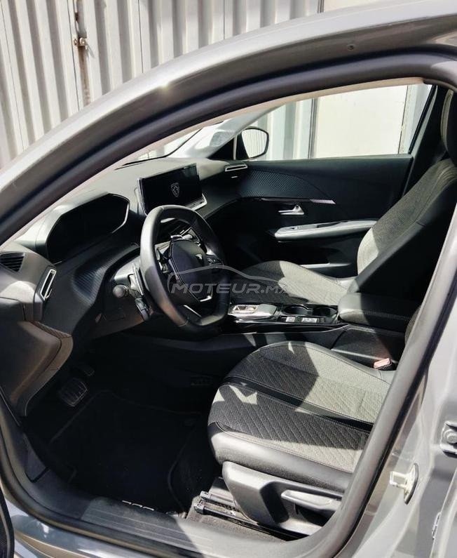 Peugeot 208 Hybride Automatique 2025 à Agadir