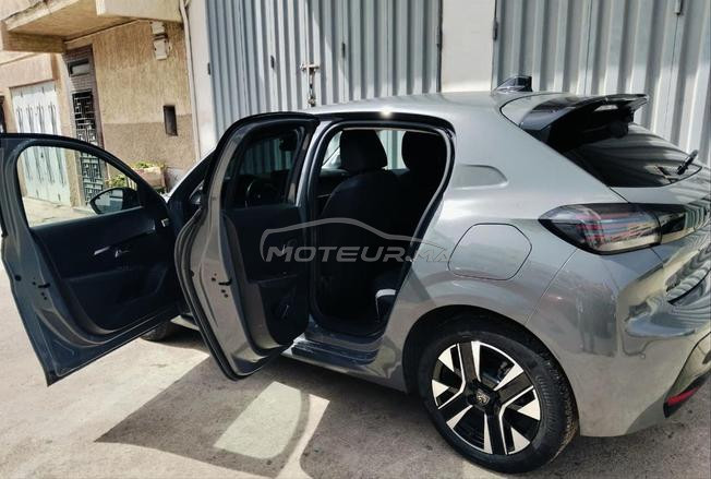 Peugeot 208 Hybride Automatique 2025 à Agadir
