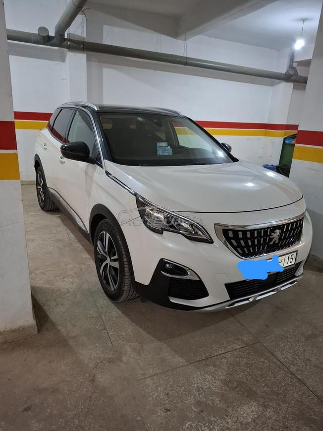 voiture très neuve