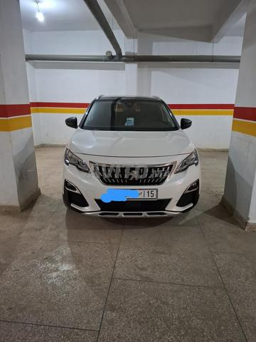 Voiture très neuve - 2