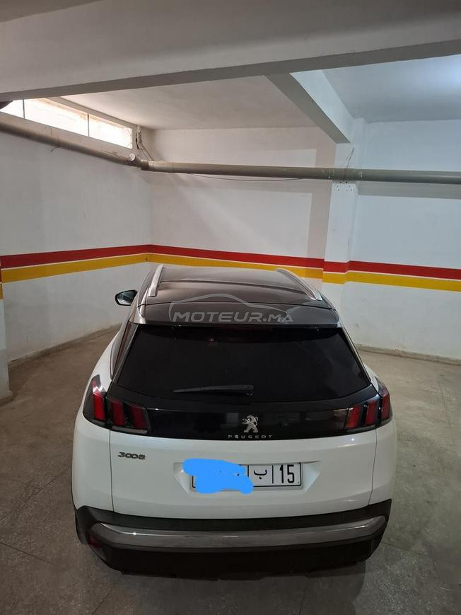 voiture très neuve