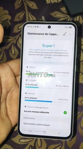 Samsung A55 8 RAM 256 stockage 5G et 3 pochettes - 2