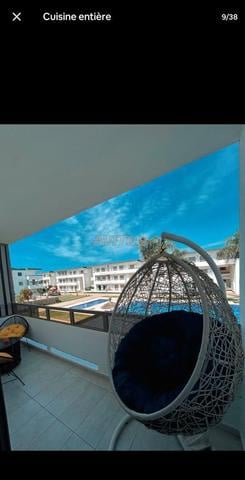 Agréable appartement meublé vue piscine