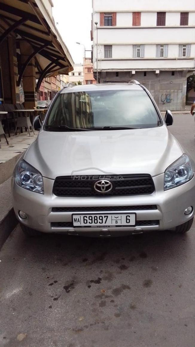 Toyota RAV4 2007 première ✋