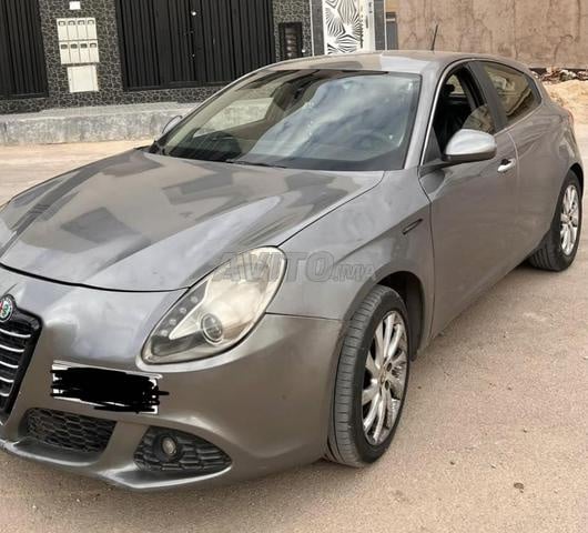 Alfa Romeo Giulietta Diesel Manuelle 2012 à Fès - 2