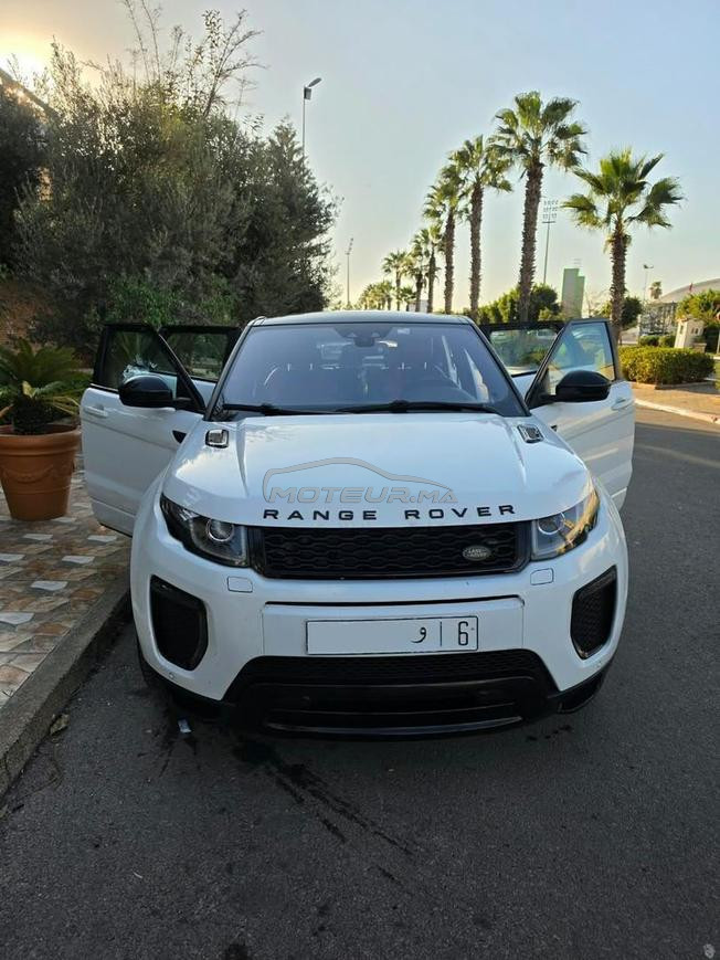 range rover evoque dynamique  très bon état 