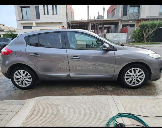   megane 3 toute option 2013 klm 181 