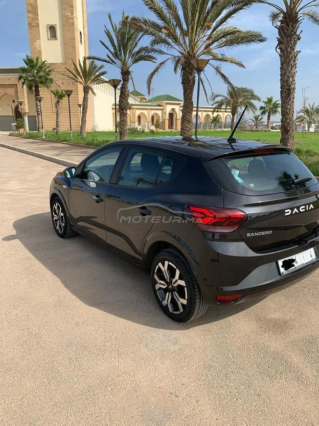 dacia sandero essance 12/2025