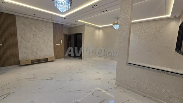 شقق فاخرة للبيع قرب مرجان - 2