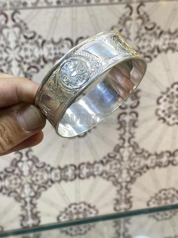Bracelet nqra libre à 35 dh le gramme 0649610276