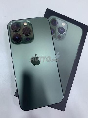iPhone 13 Pro 256 Go Batterie 77