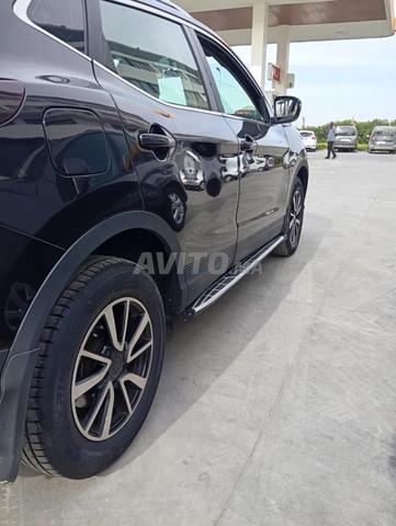 NISSAN Qashqai - 2