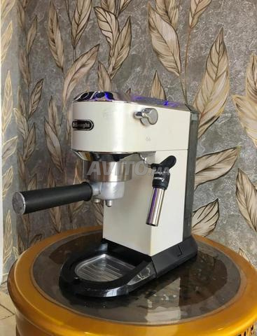 Machine à Café DeLonghi Dedica - 2