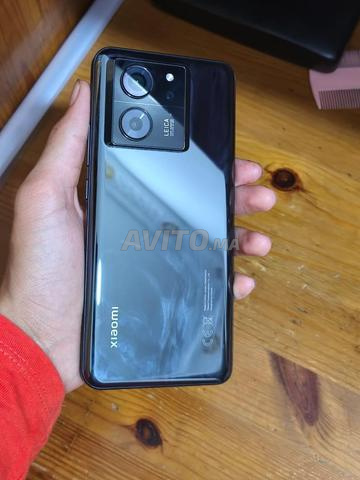 Téléphone xyawmi t13 en très bon état