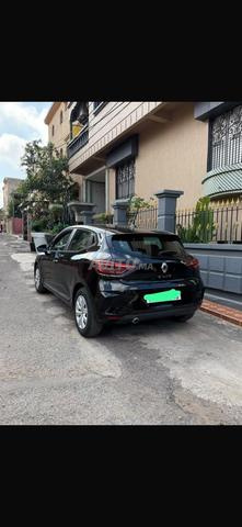 Renault Clio Essence Manuelle 2023 à Casablanca - 2
