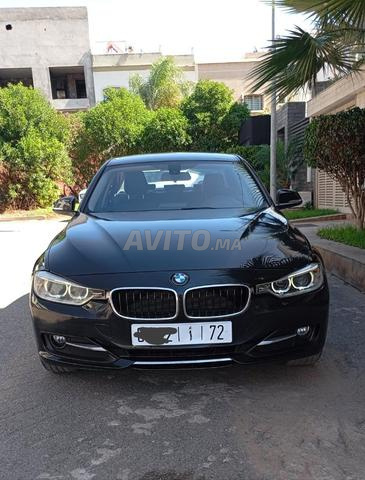 BMW modèle 2012 sport - 2