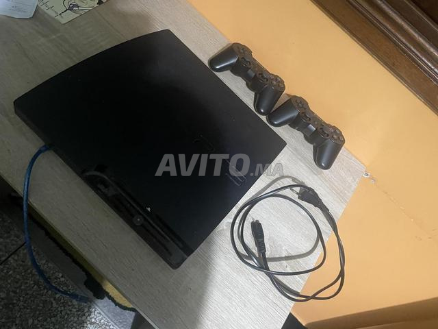 PlayStation 3 Slim - 2