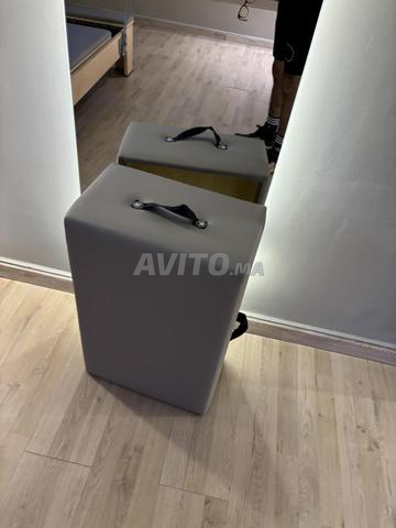 تصفية جهاز ريفورمر بيلاتيس فاخر مع برج