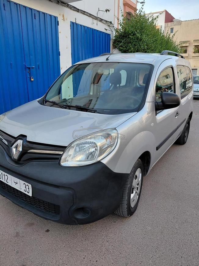 Renault Kangoo Diesel Manuelle 2018 à Agadir