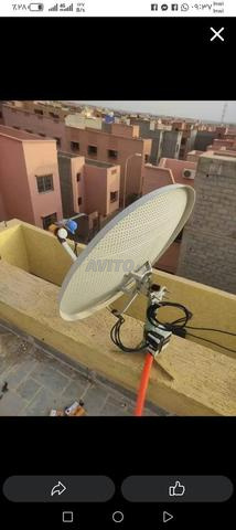 Installation de parabole et réglage du signal haute qualité