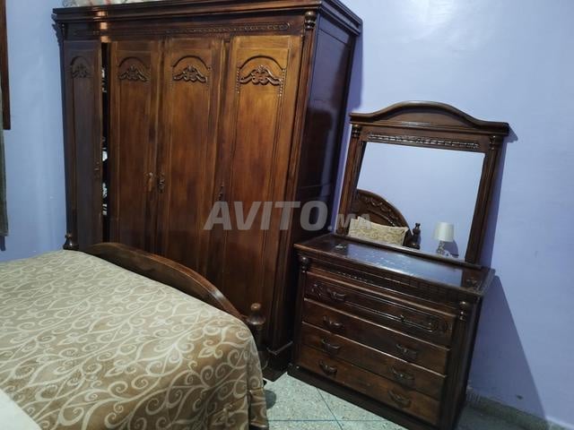 Chambre à coucher complète en bois massif - 2