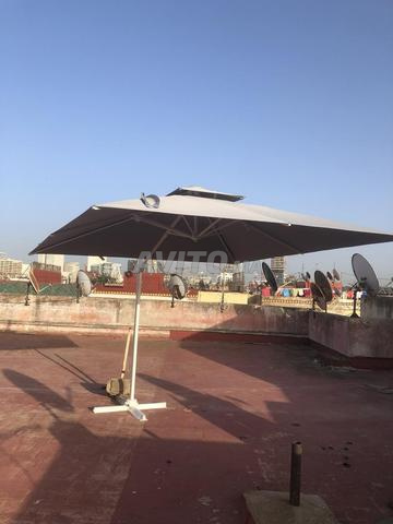 Parasol suspendu - 2